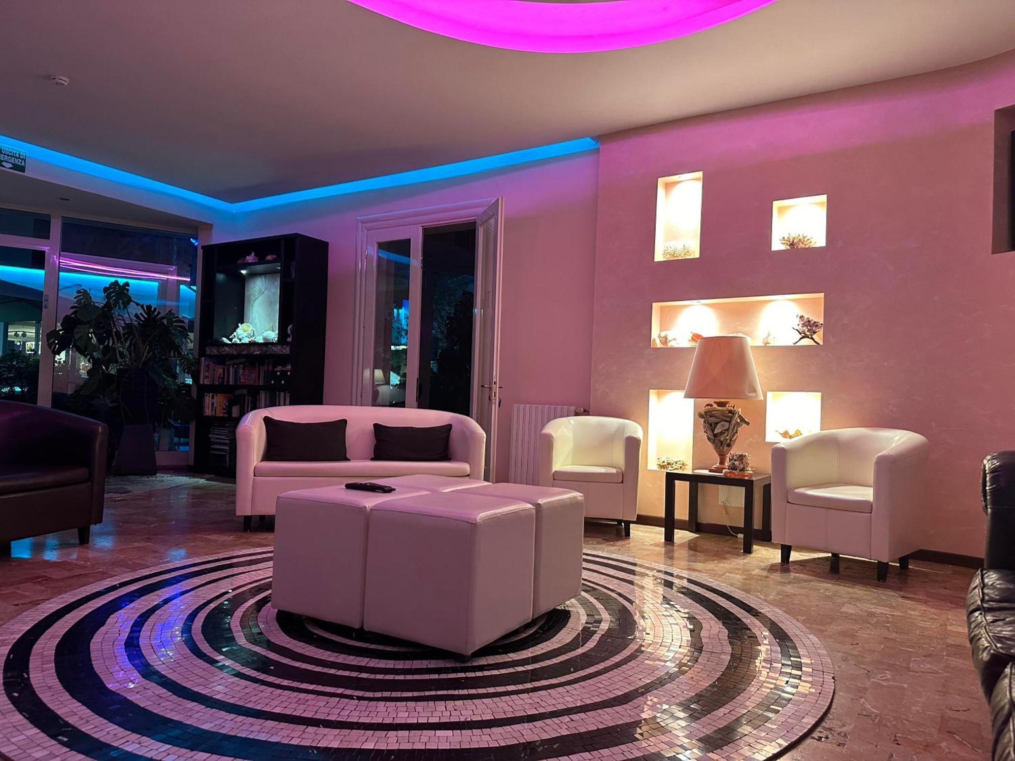 Hotel Julia Llido Degli Estensi Εξωτερικό φωτογραφία