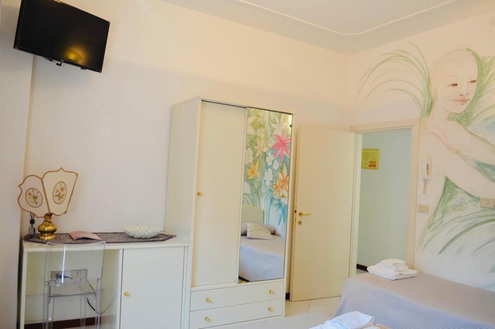 Hotel Julia Llido Degli Estensi Δωμάτιο φωτογραφία