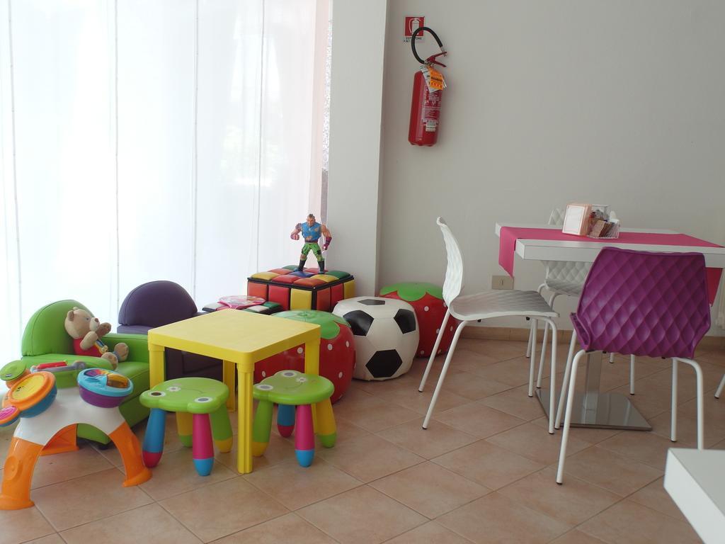 Hotel Julia Llido Degli Estensi Εξωτερικό φωτογραφία