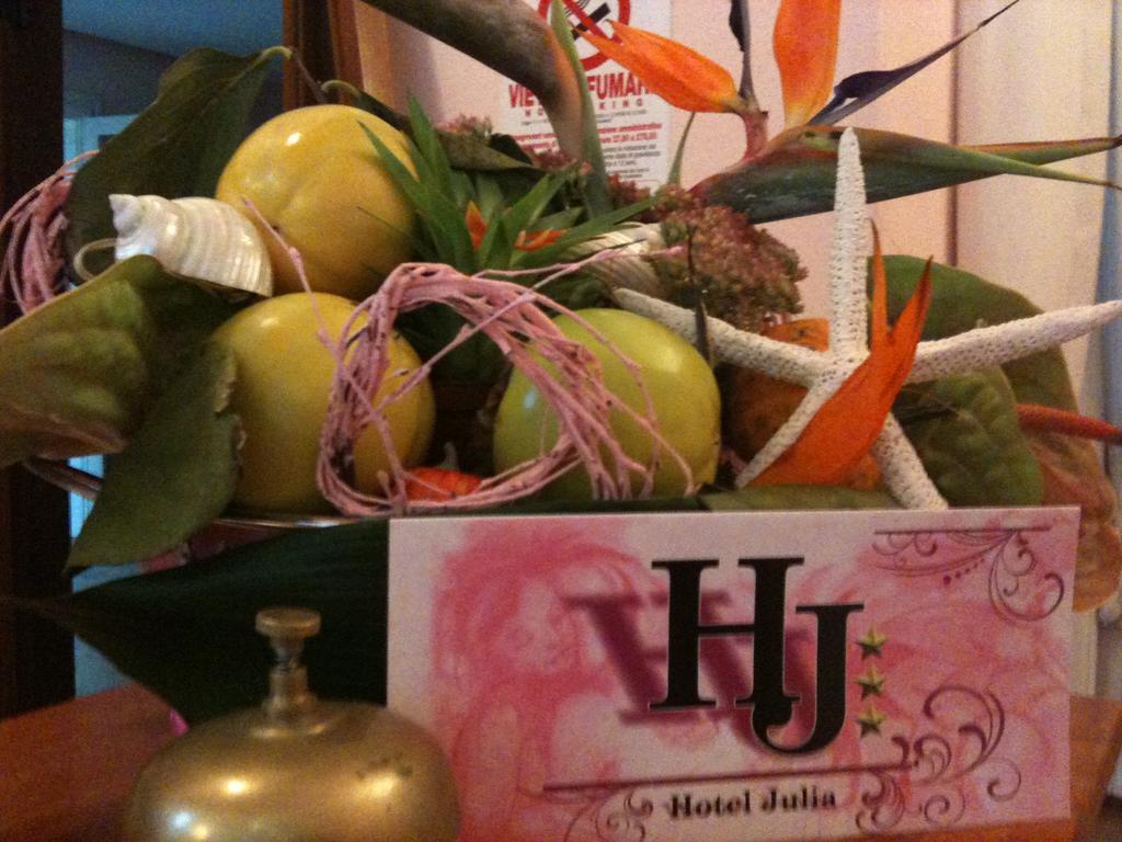Hotel Julia Llido Degli Estensi Εξωτερικό φωτογραφία